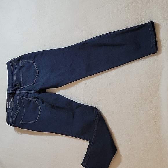 HOLLISTER HIGH RISE JEAN LEGGING SIZE 29 SHORT - Picture 6 of 12